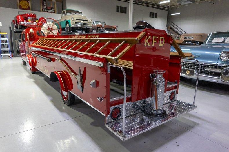 1951 Crosley Hook &amp; Ladder Fire Truck