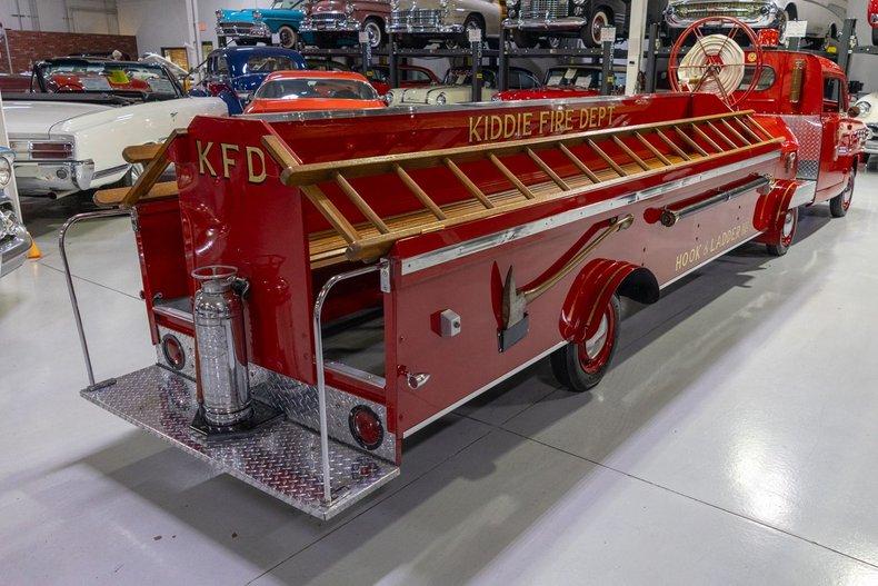 1951 Crosley Hook &amp; Ladder Fire Truck