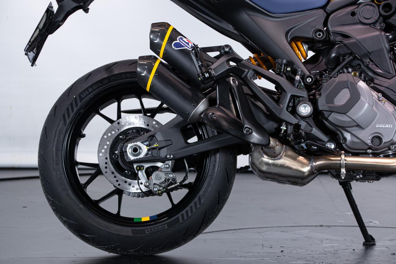 2024 Ducati MONSTER SENNA