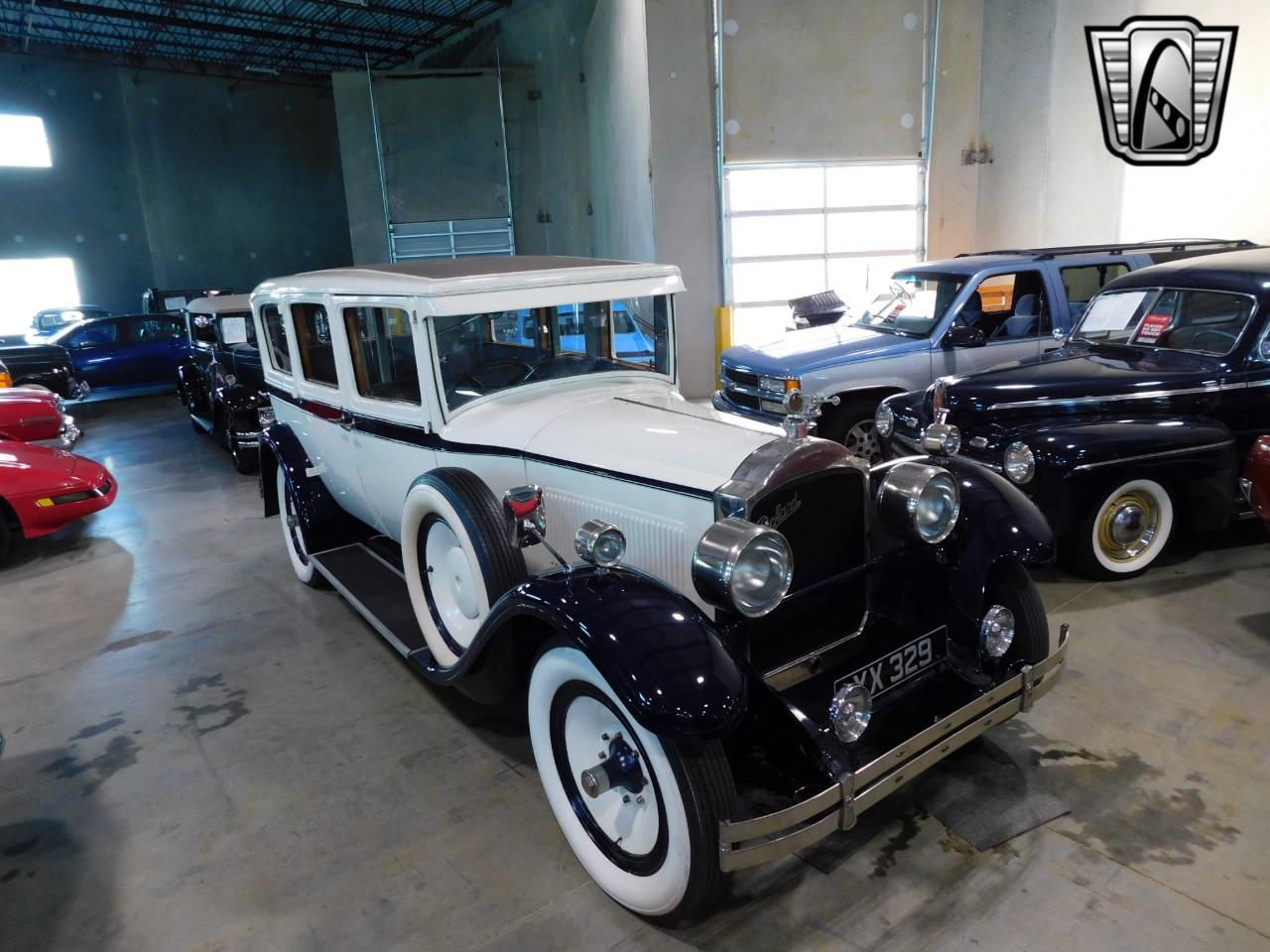 1928 Packard 6-33 Sedan Limo