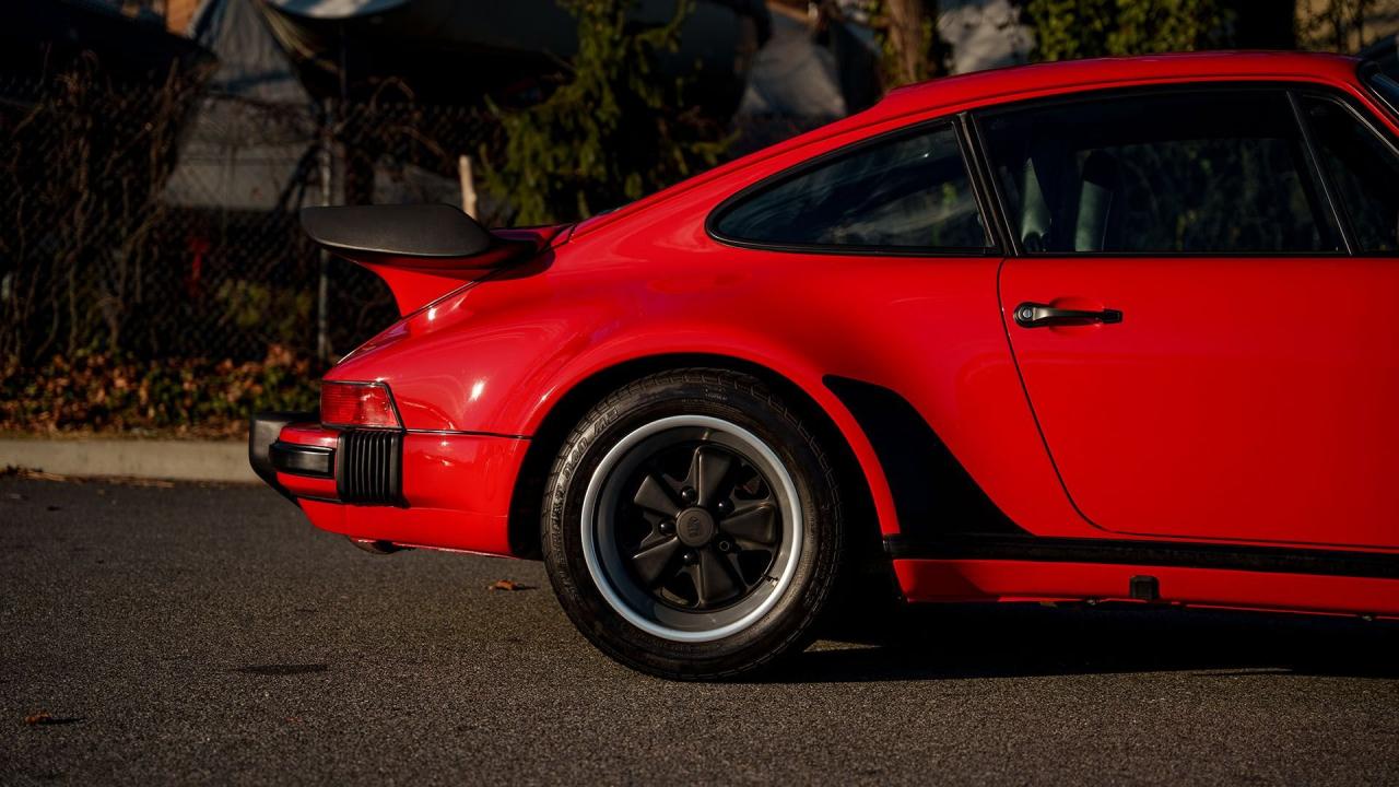 1987 Porsche 911 Turbo Coupe