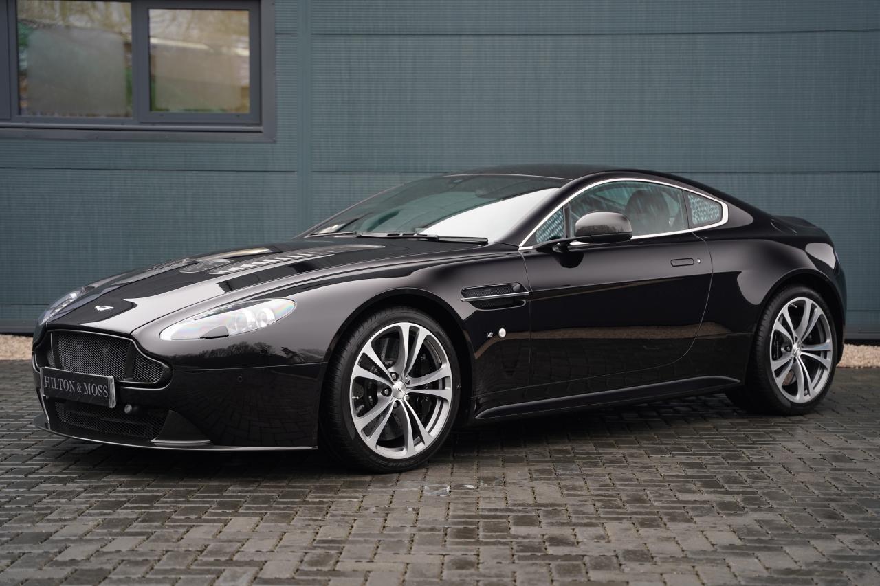 2014 Aston Martin V12 Vantage