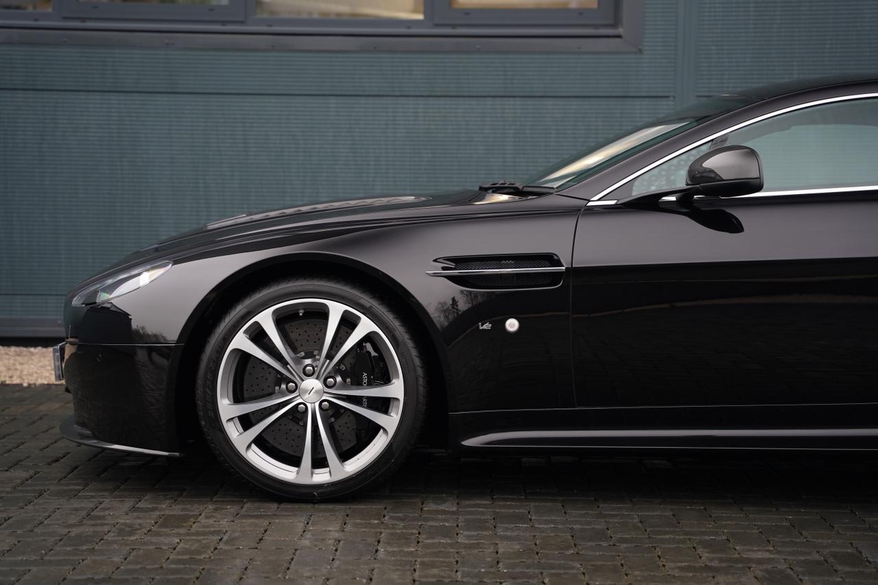 2014 Aston Martin V12 Vantage