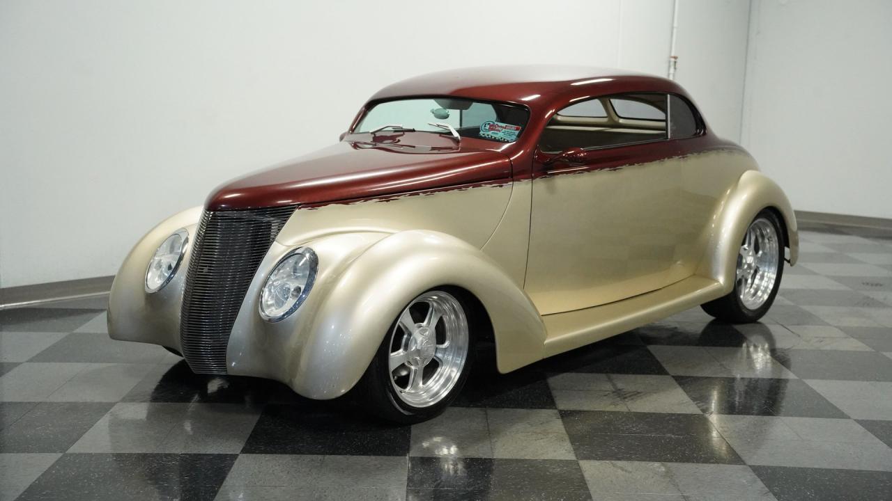 1937 Ford Coupe LS1 Restomod