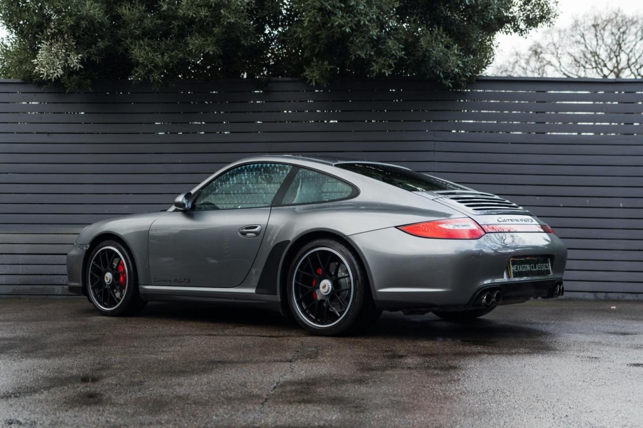 2012 Porsche 911 (997.2) Carrera 4 GTS