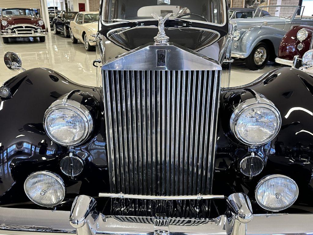 1954 Rolls - Royce Silver Dawn