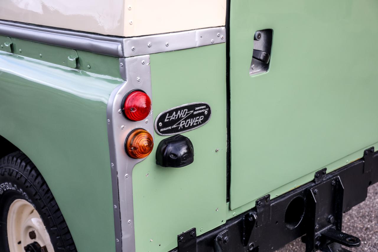 1969 Land Rover Series IIA (88 inch)