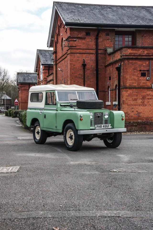 1969 Land Rover Series IIA (88 inch)