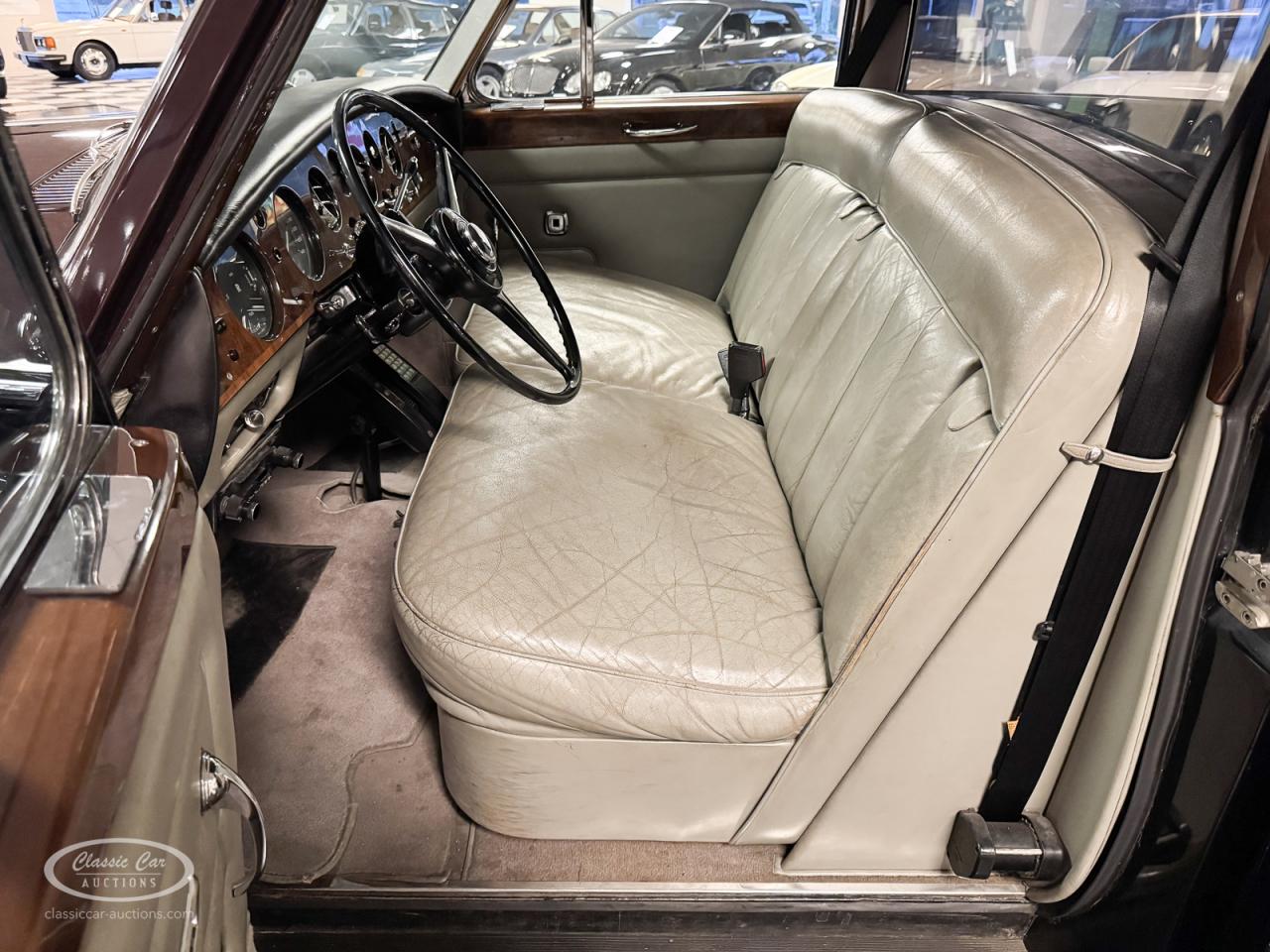 1969 Rolls - Royce Phantom