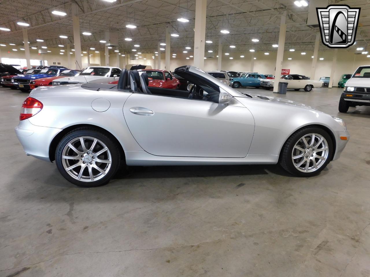 2005 Mercedes - Benz SLK