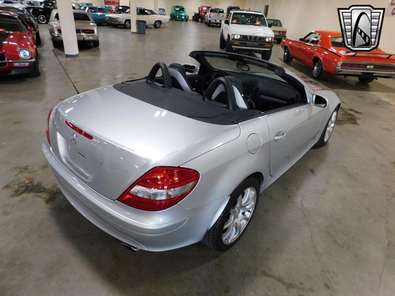 2005 Mercedes - Benz SLK