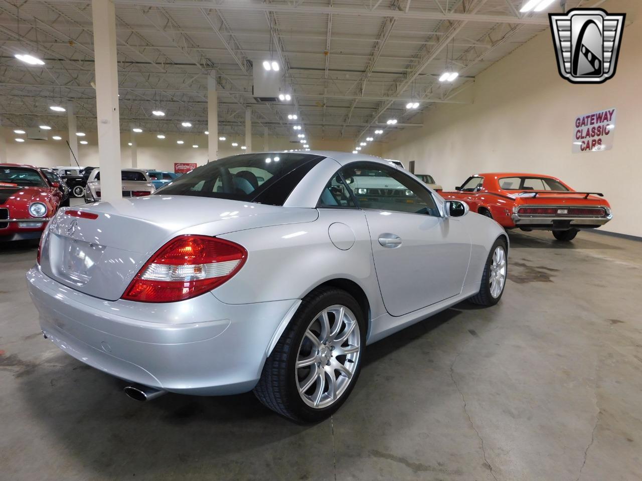 2005 Mercedes - Benz SLK