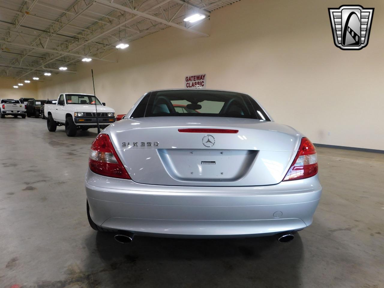 2005 Mercedes - Benz SLK