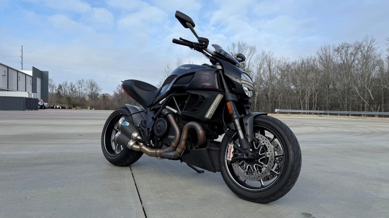 2011 Ducati Diavel