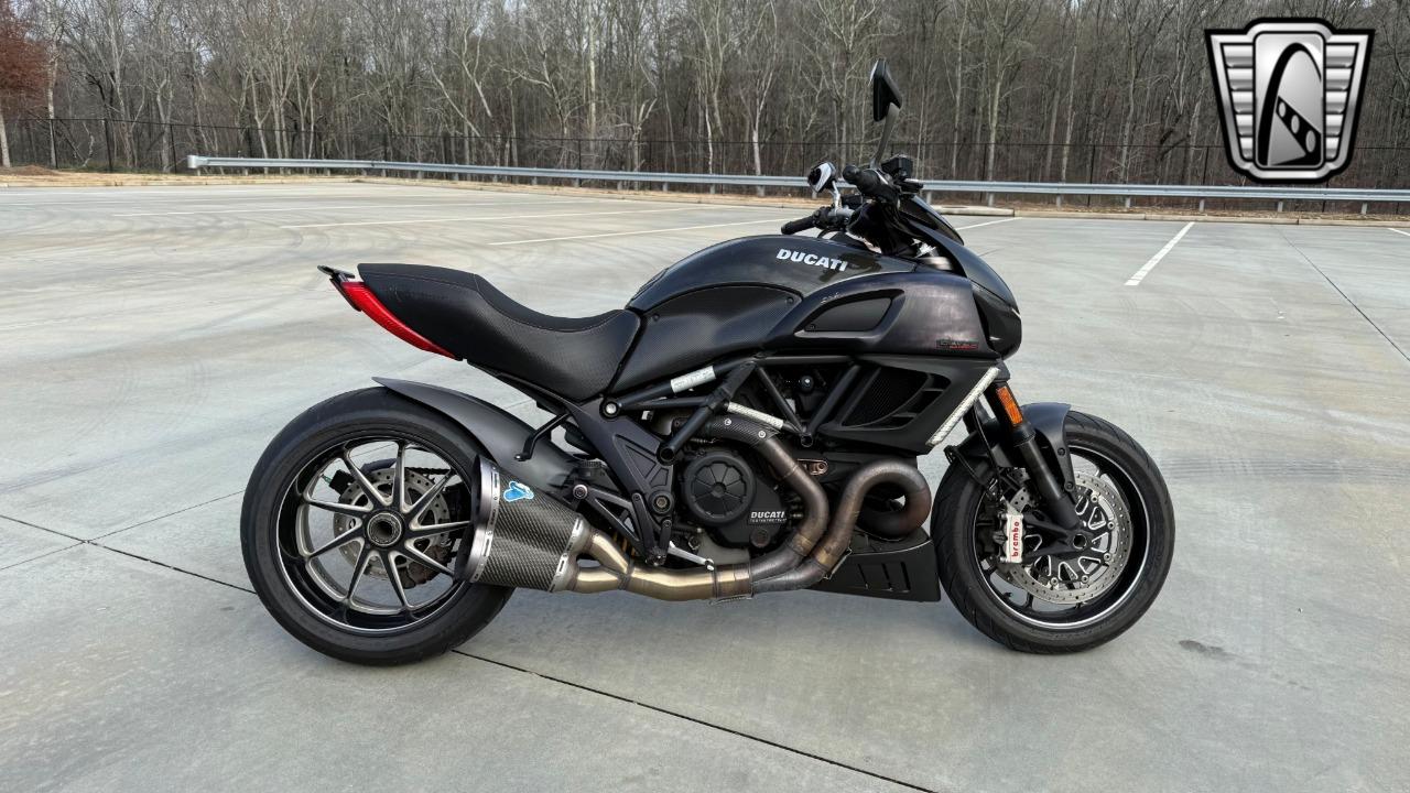 2011 Ducati Diavel