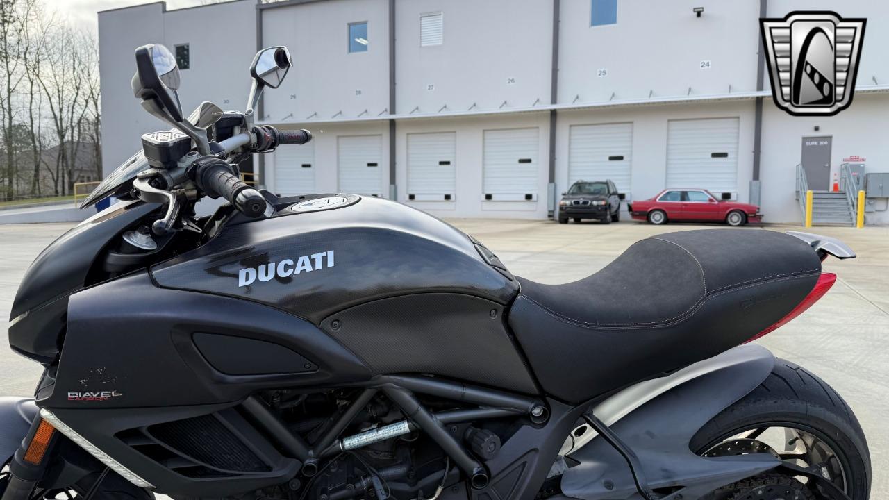 2011 Ducati Diavel