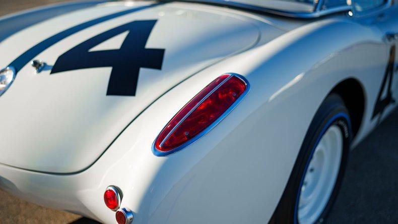 1960 Chevrolet Corvette 283/290 &ldquo;Fuelie&rdquo; Camoradi USA Factory Race Car