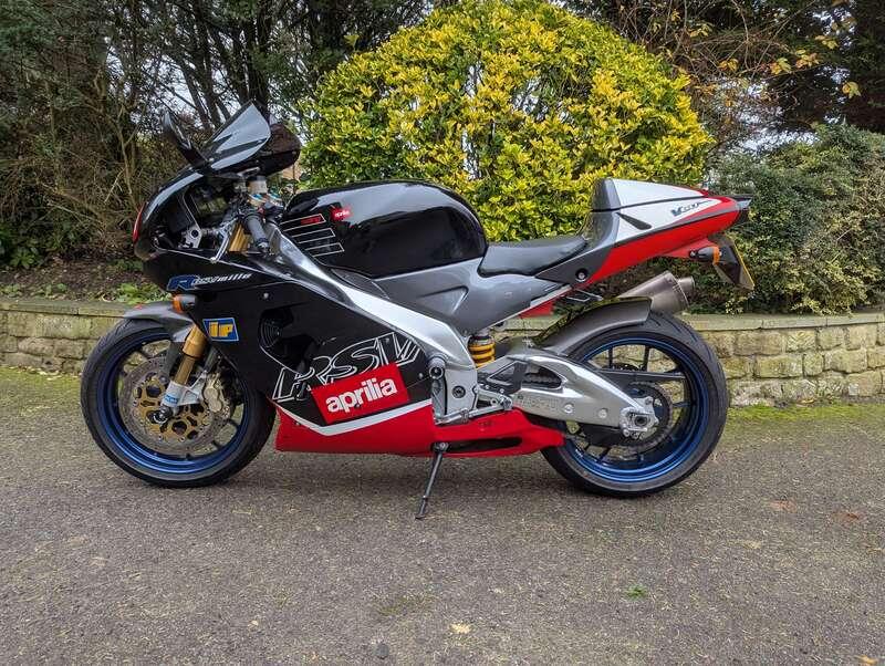 2000 Aprilia RSV MILLE R