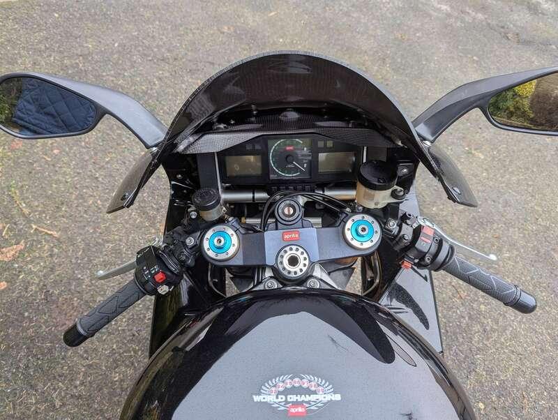 2000 Aprilia RSV MILLE R