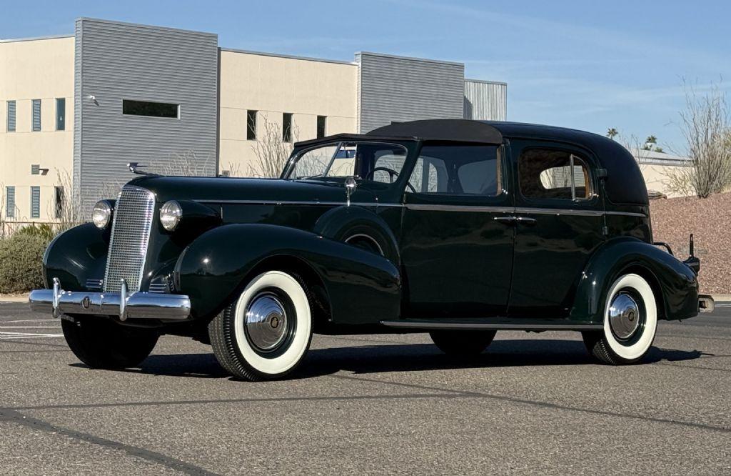 1937 Cadillac Series 85 V12