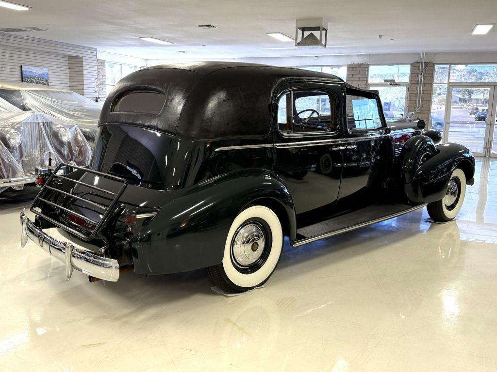 1937 Cadillac Series 85 V12