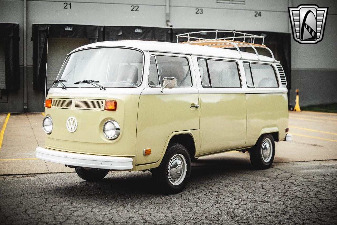 1975 Volkswagen Bus