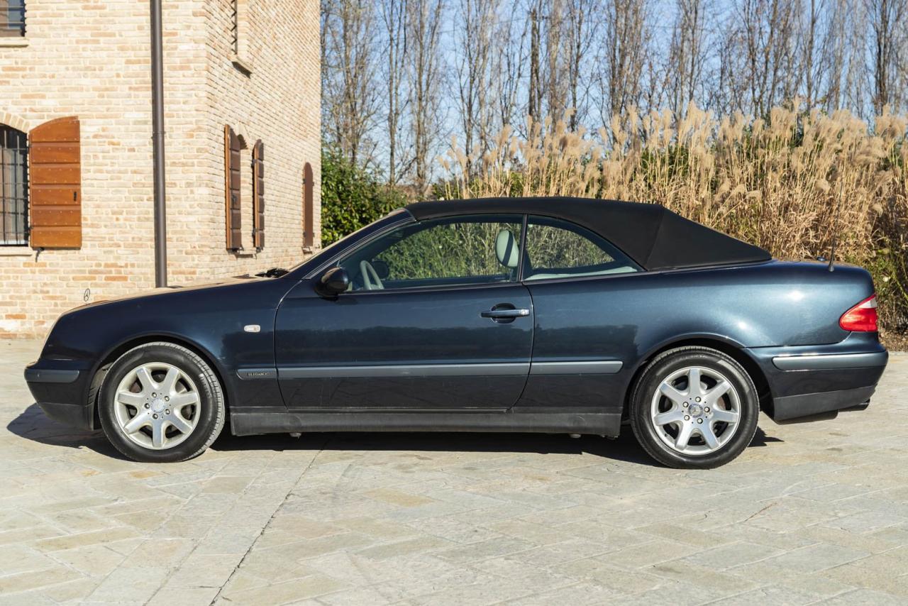 2002 Mercedes - Benz CLK 230 CABRIOLET