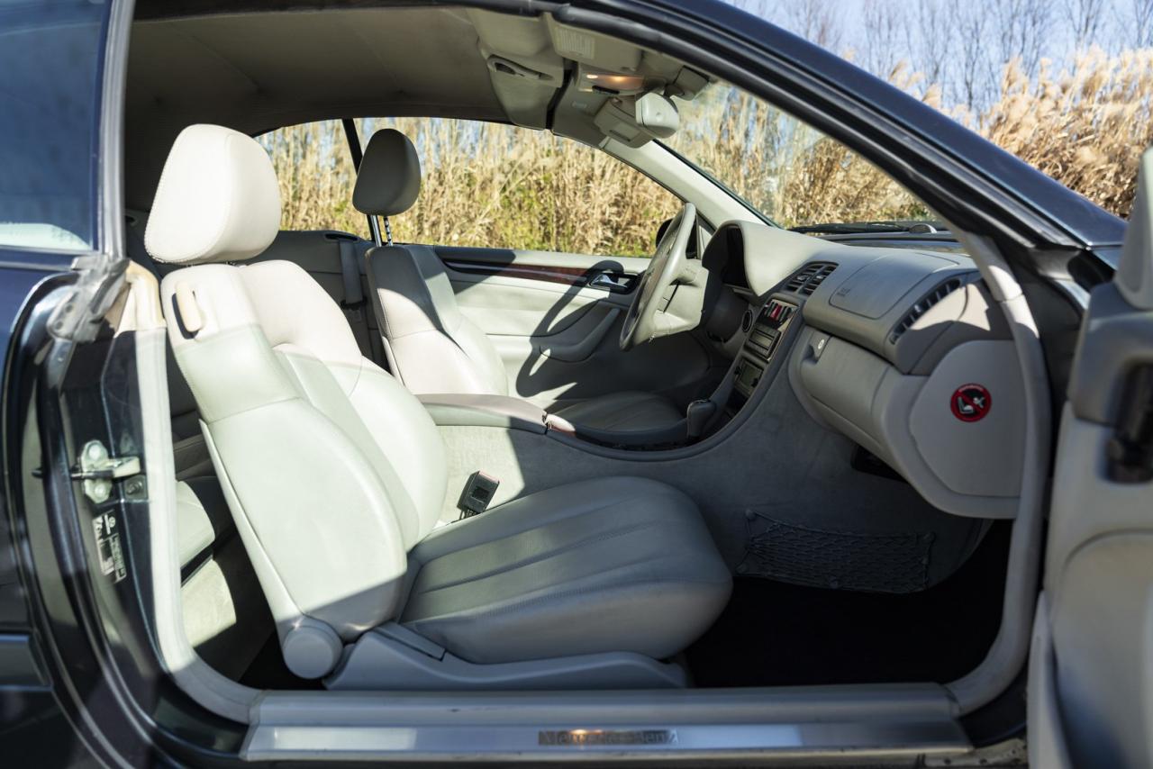 2002 Mercedes - Benz CLK 230 CABRIOLET