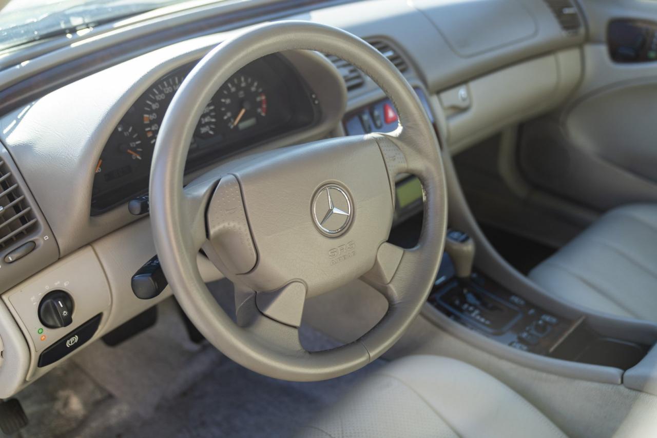 2002 Mercedes - Benz CLK 230 CABRIOLET