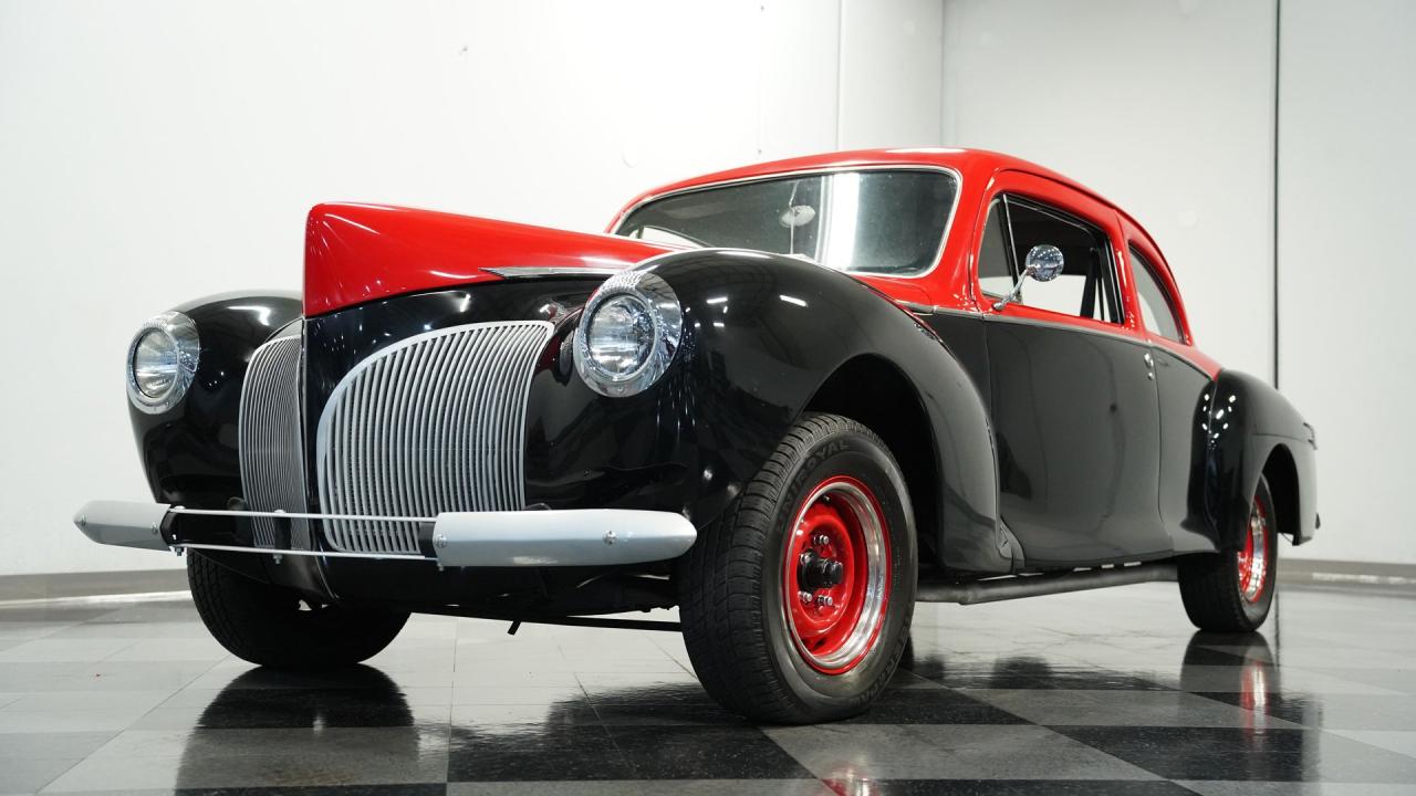 1940 Lincoln Zephyr Restomod