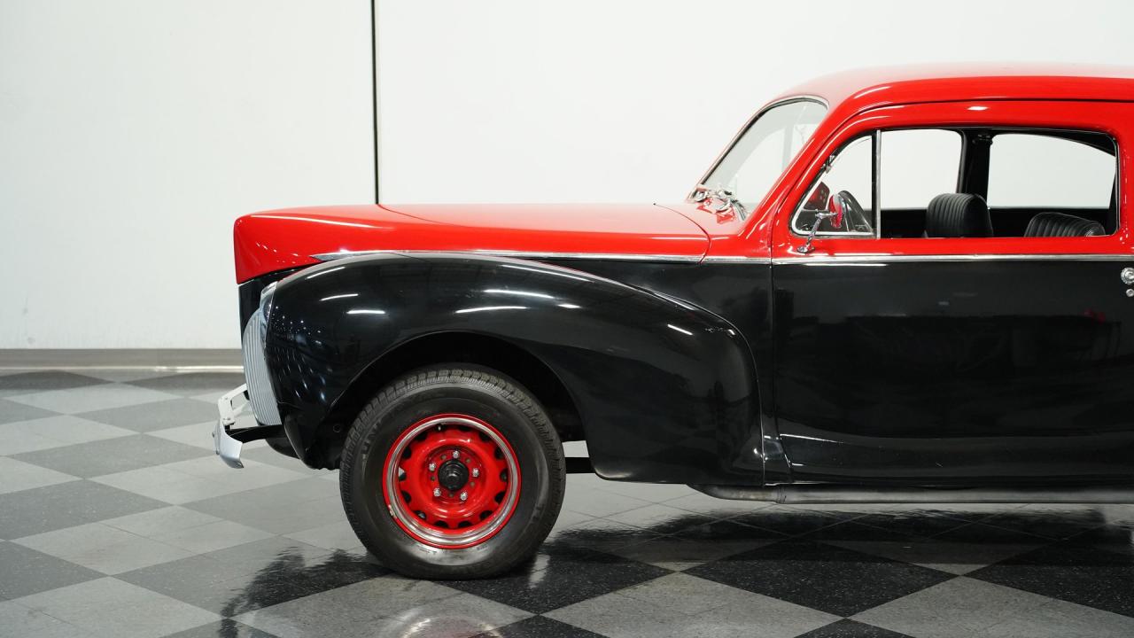 1940 Lincoln Zephyr Restomod