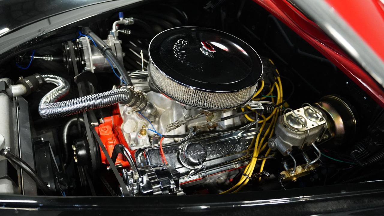 1940 Lincoln Zephyr Restomod