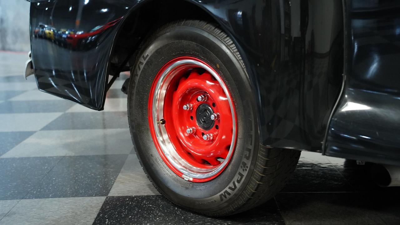 1940 Lincoln Zephyr Restomod