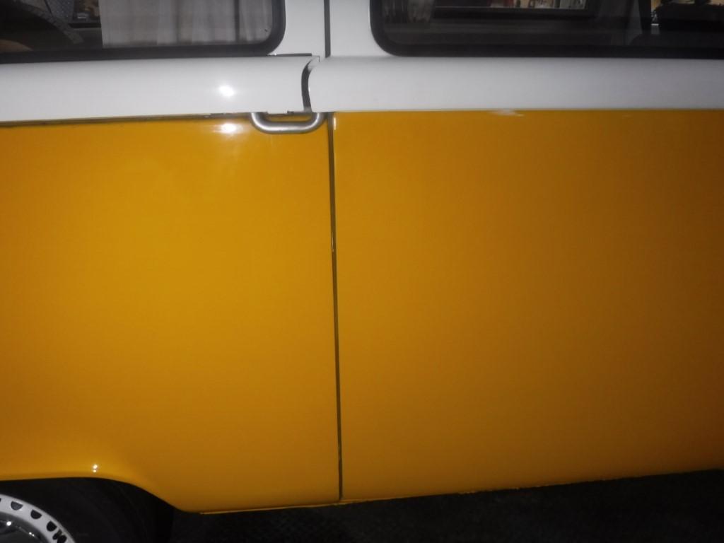 1977 Volkswagen T2 Bus