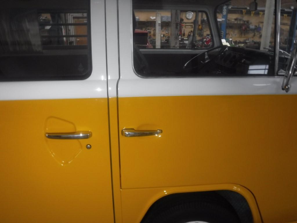 1977 Volkswagen T2 Bus