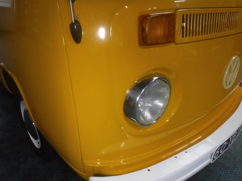 1977 Volkswagen T2 Bus