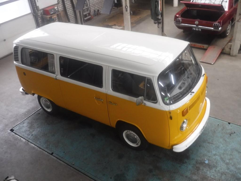 1977 Volkswagen T2 Bus