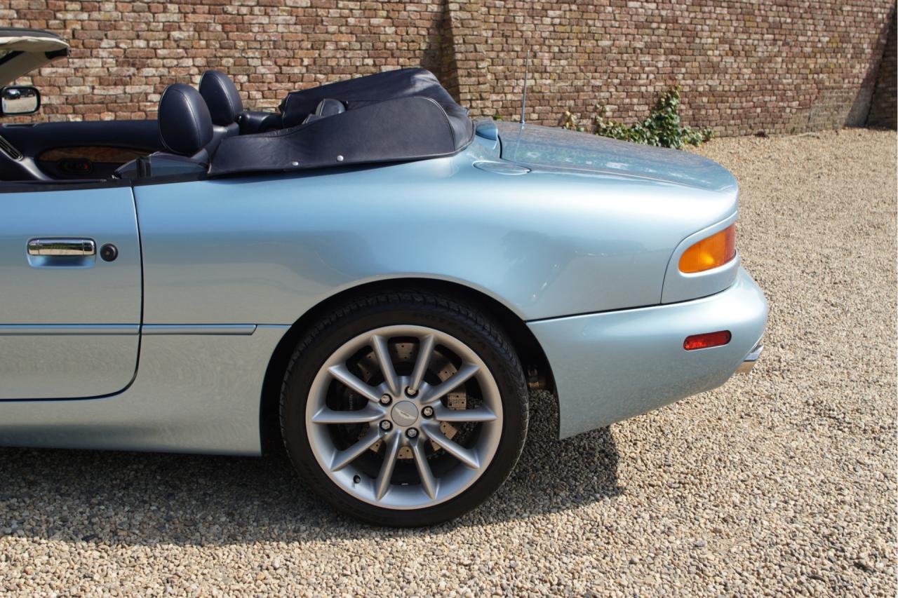 2000 Aston Martin DB7 Vantage Volante