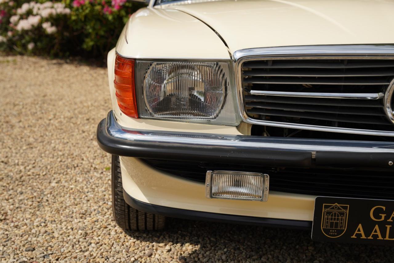 1989 Mercedes - Benz Mercedes Benz SL 560