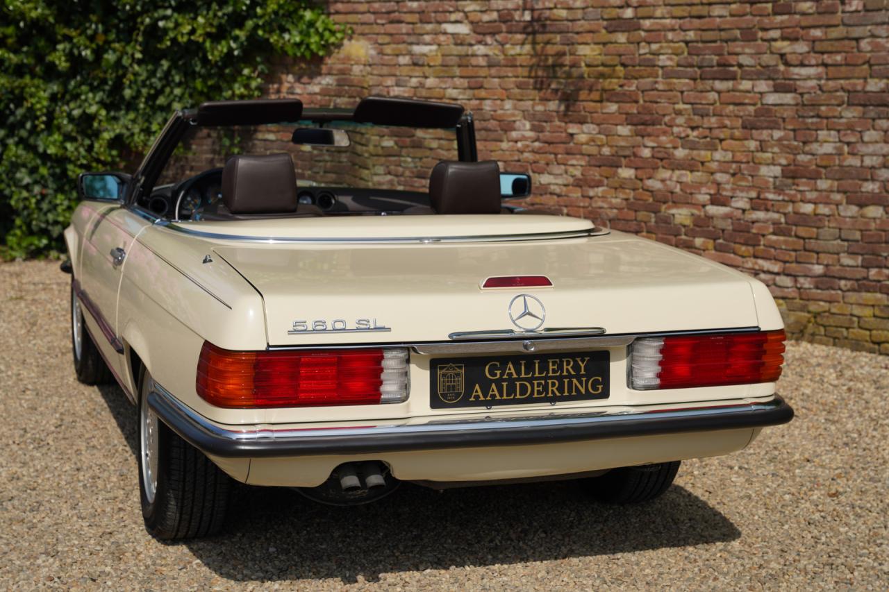 1989 Mercedes - Benz Mercedes Benz SL 560