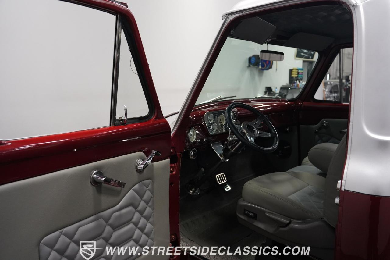 1955 Ford F-100 Restomod