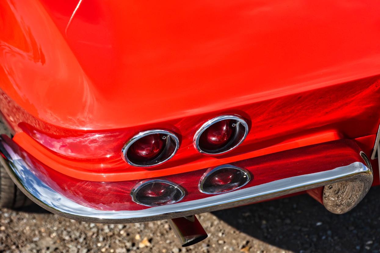 1963 Chevrolet Corvette C2 &quot;Sting Ray&quot;