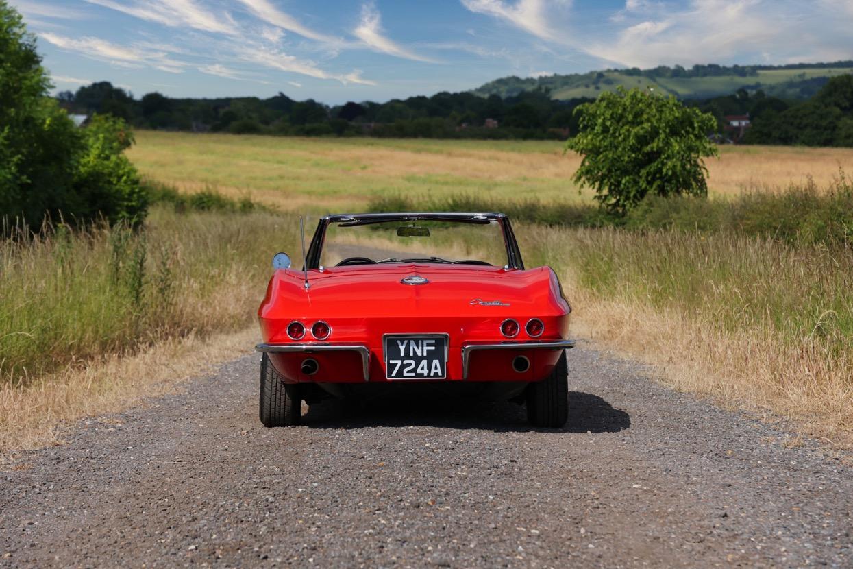 1963 Chevrolet Corvette C2 &quot;Sting Ray&quot;