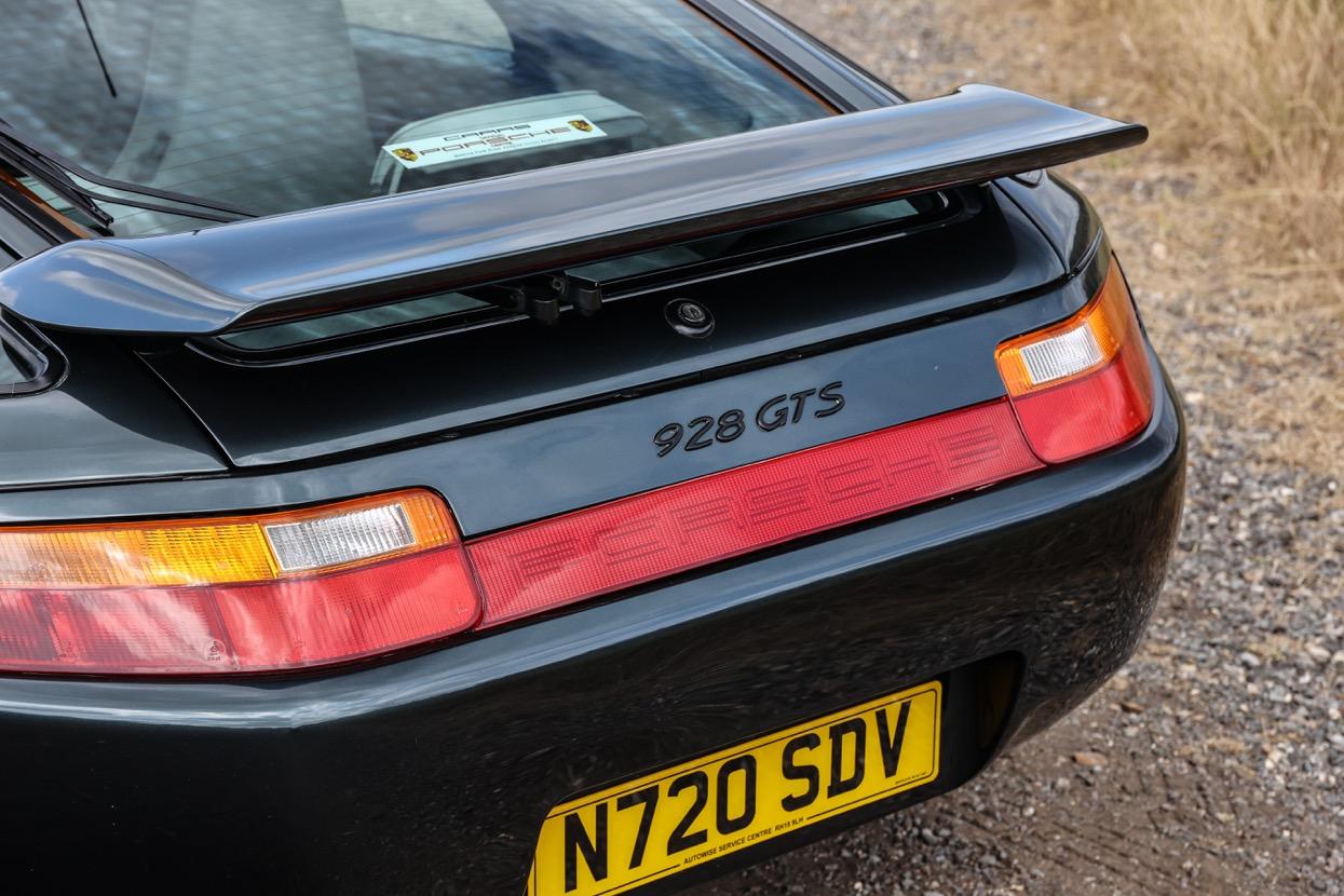 1995 Porsche 928 GTS