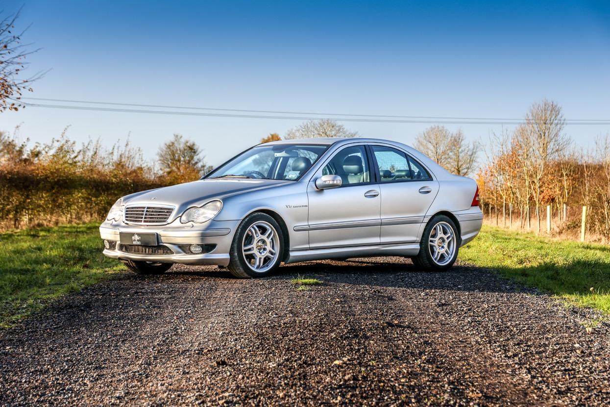 2002 Mercedes - Benz Benz C32 AMG