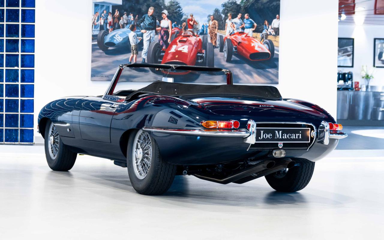 1961 Jaguar E-Type Series 1 Roadster