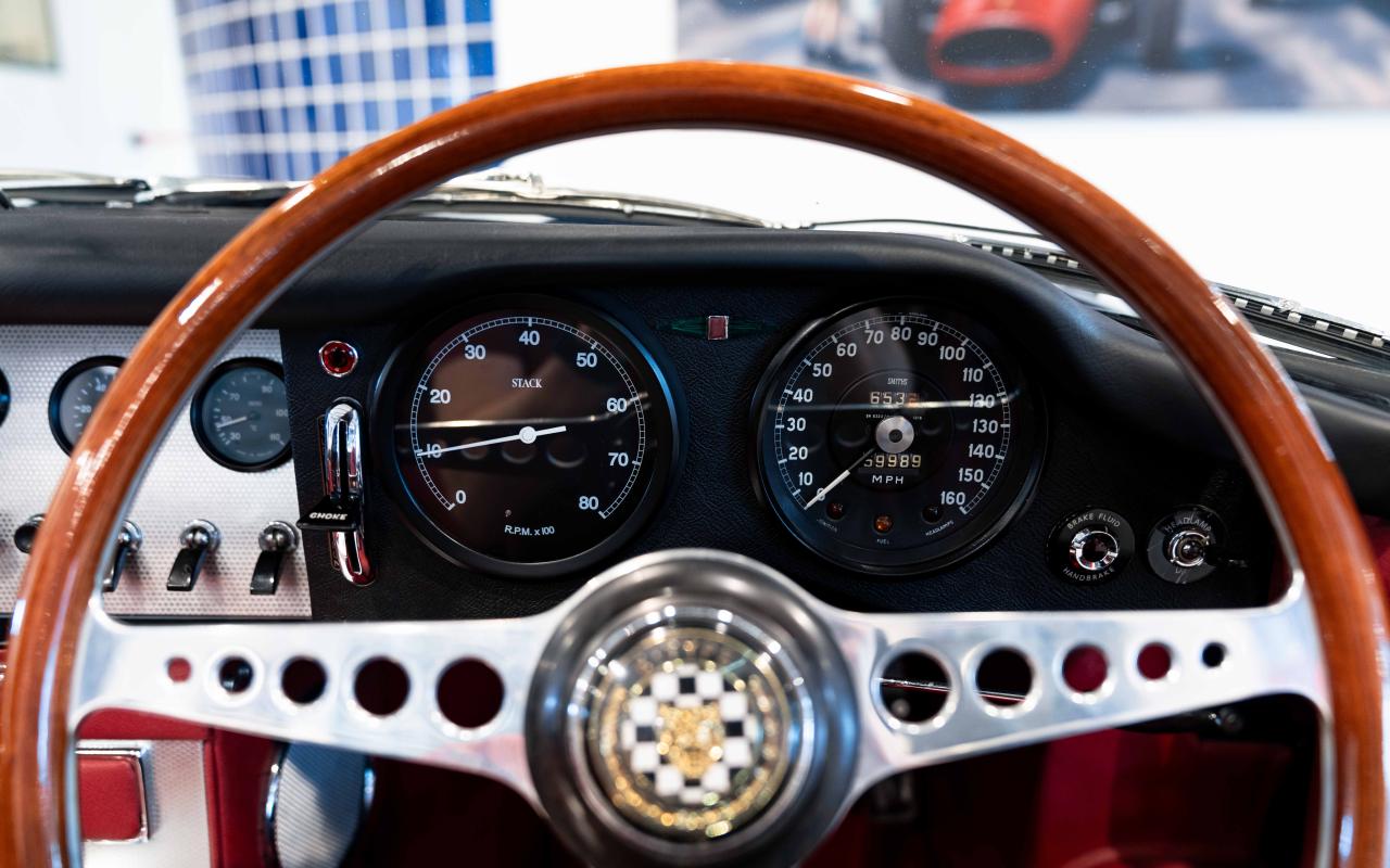 1961 Jaguar E-Type Series 1 Roadster