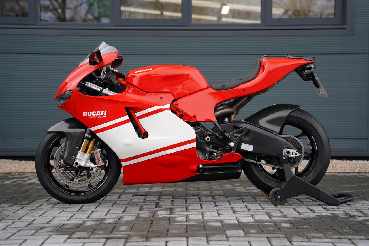 2008 Ducati DESMOSEDICI RR