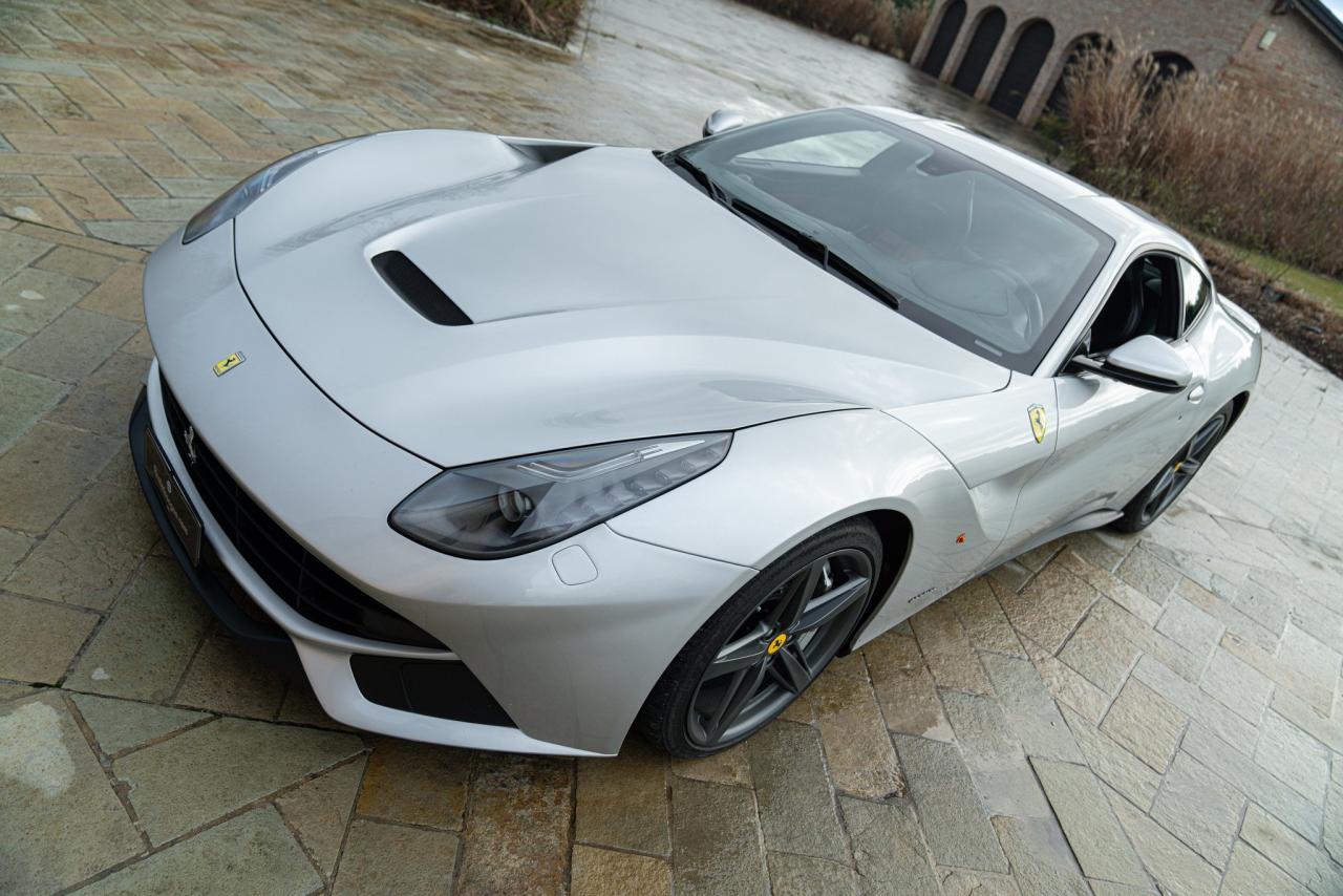 2013 Ferrari F12 BERLINETTA