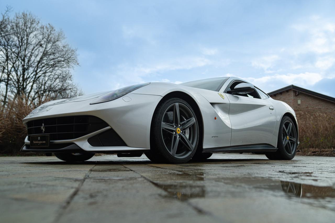 2013 Ferrari F12 BERLINETTA